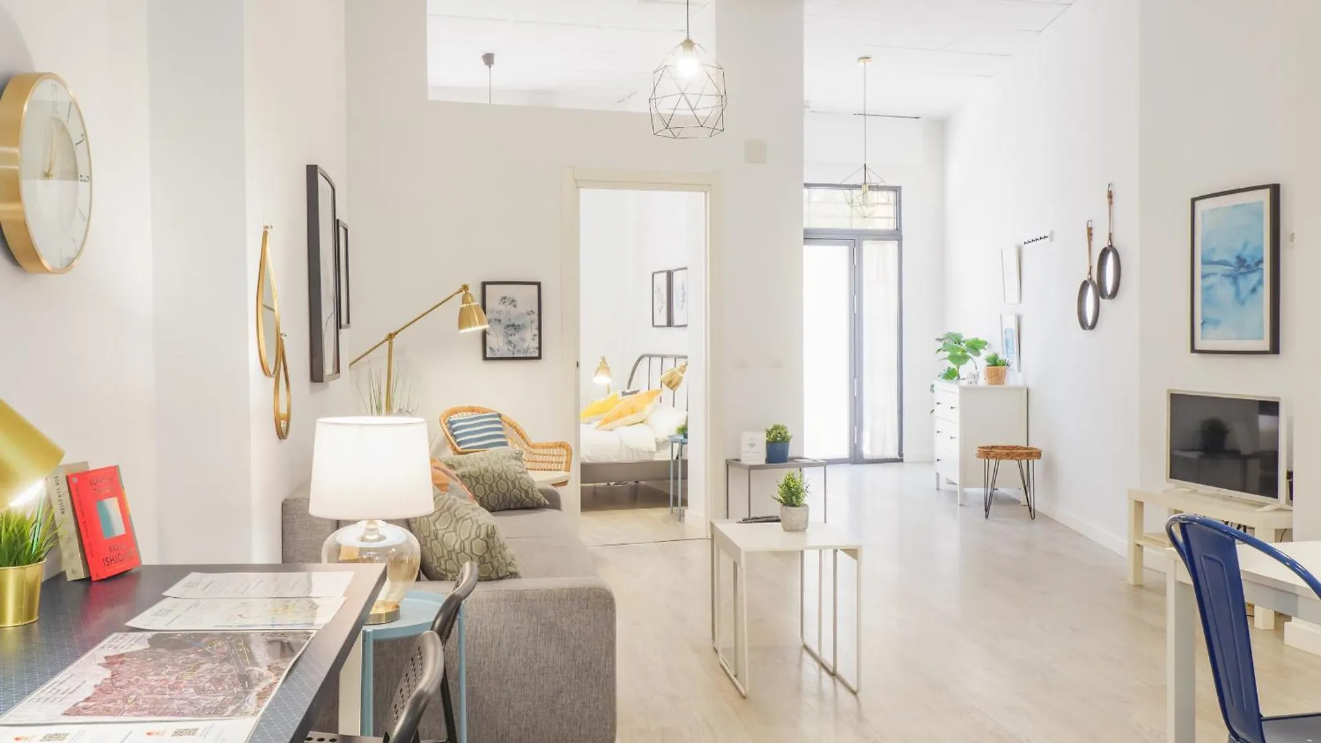 Cubo'S Malaga Center El Molinillo Apartment