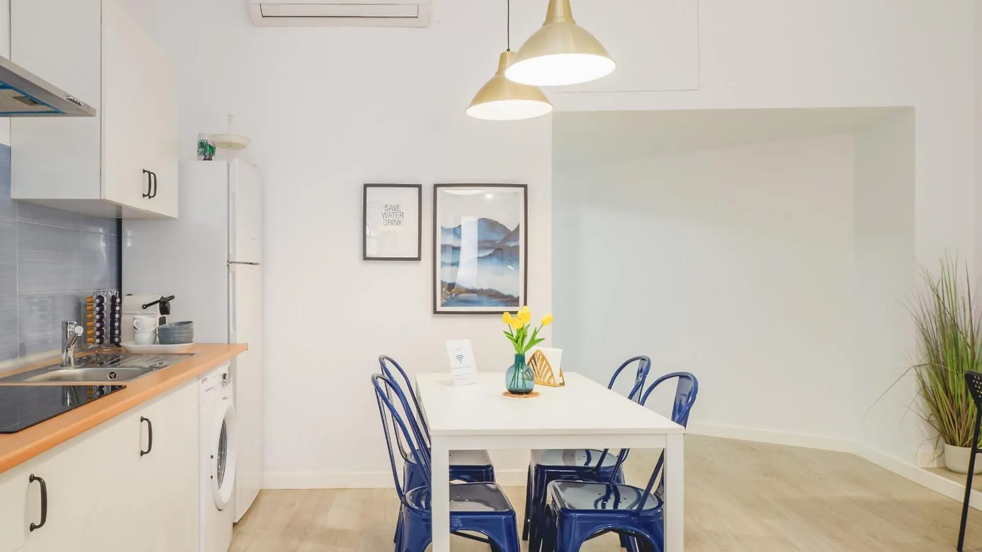 Cubo'S Malaga Center El Molinillo Apartment