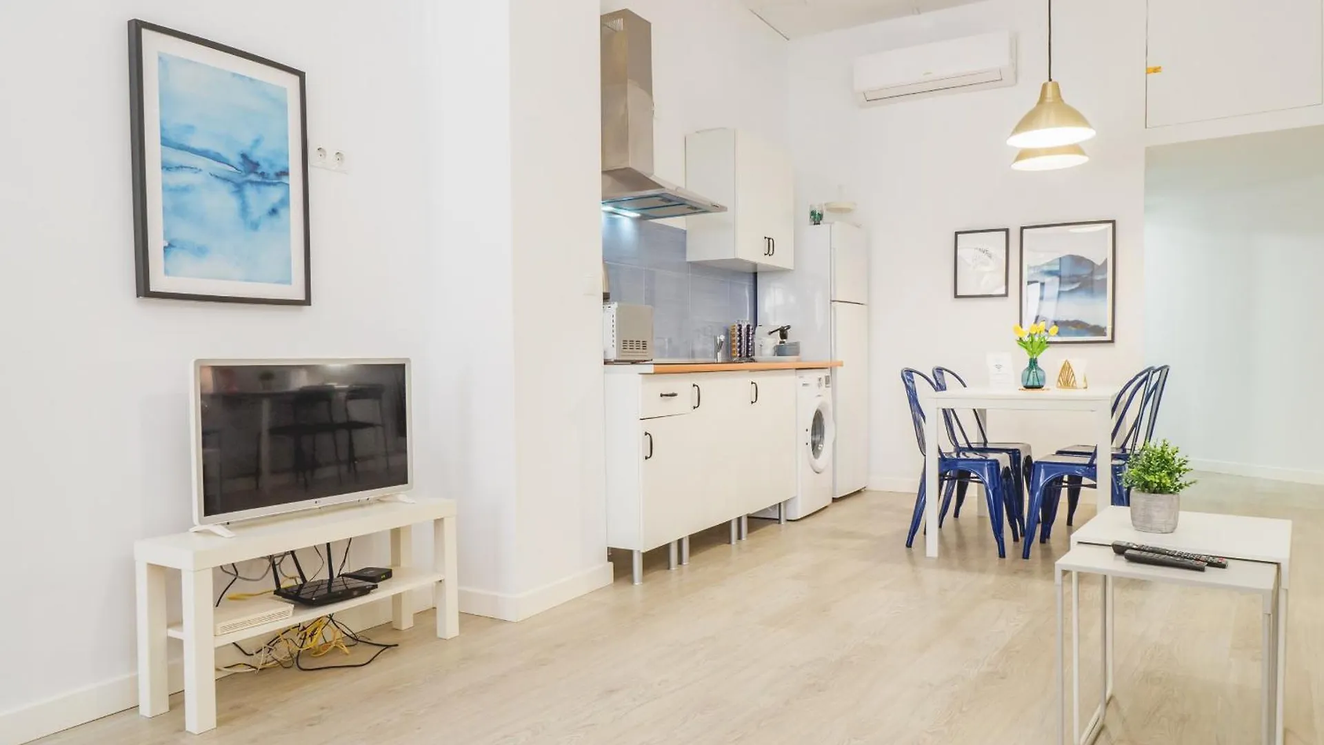 Cubo'S Malaga Center El Molinillo Apartment