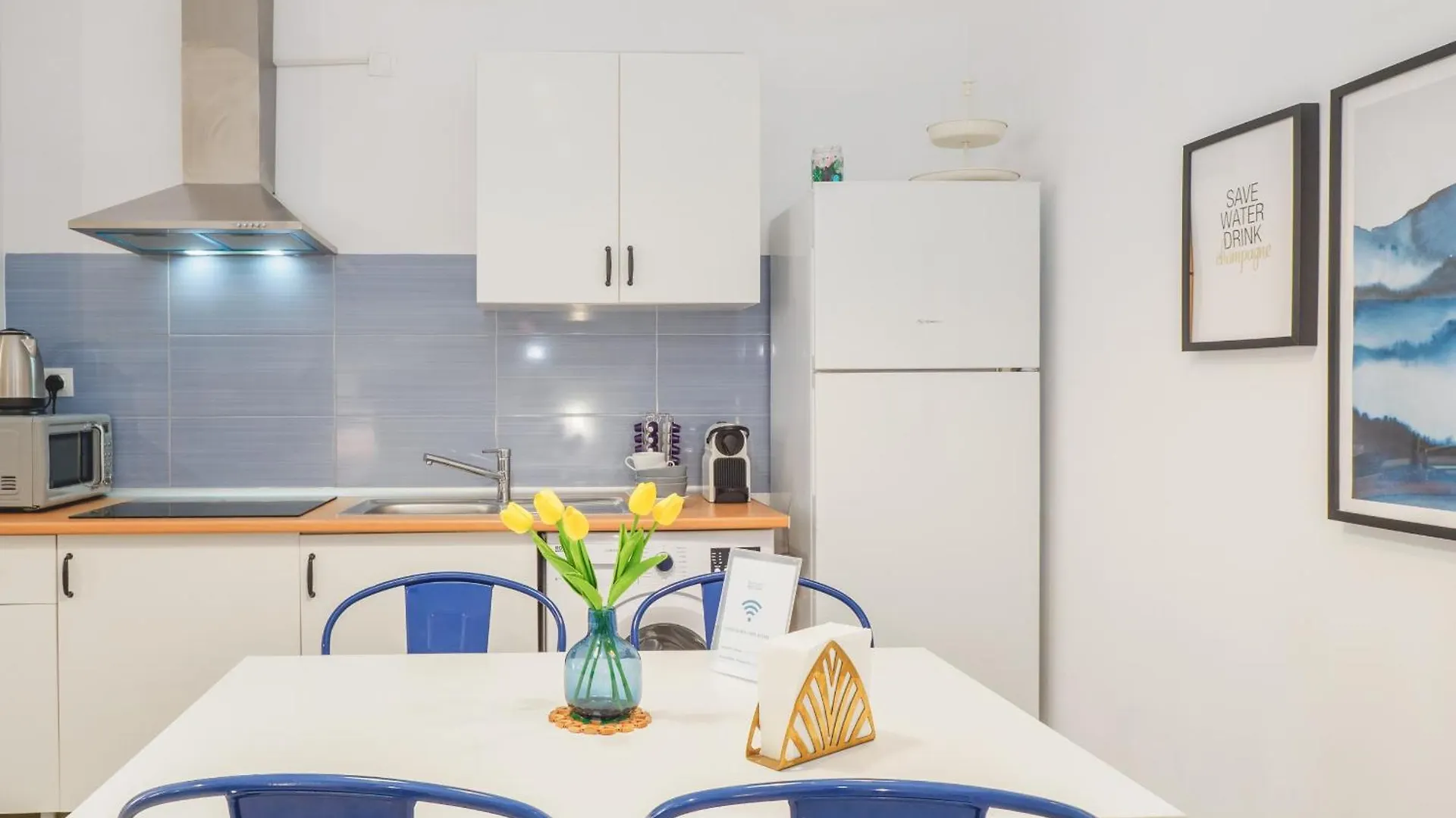 Cubo'S Malaga Center El Molinillo Apartment