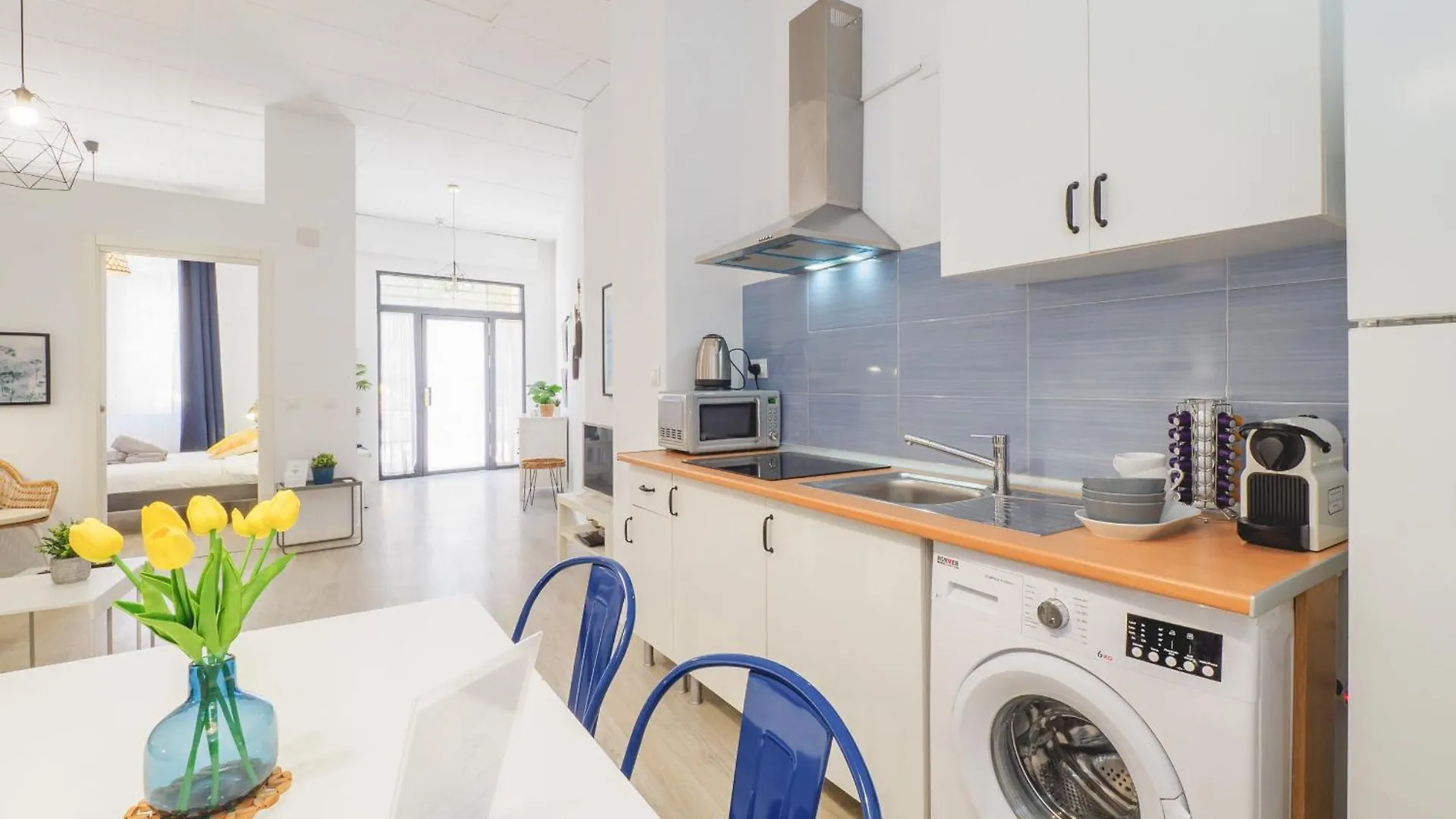 Cubo'S Malaga Center El Molinillo Apartment