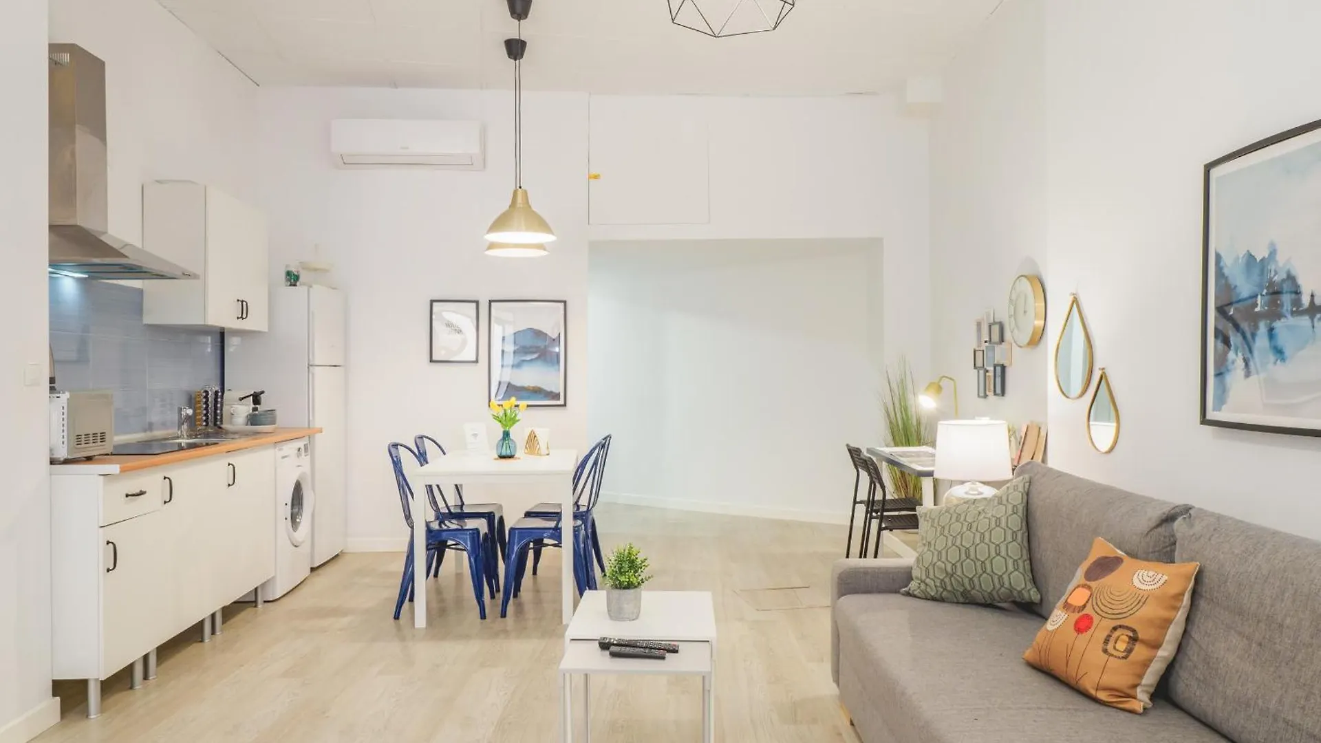 Cubo'S Malaga Center El Molinillo Lägenhet Spanien